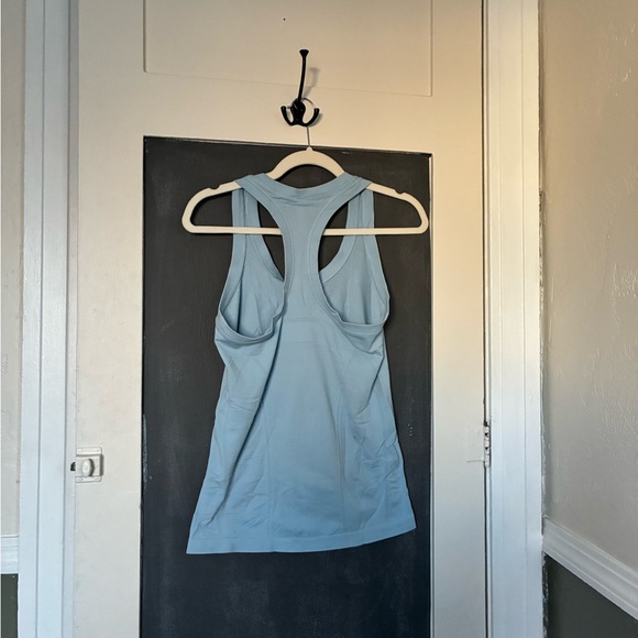 Athleta Momentum Seamless Tank - Picture 4 of 6